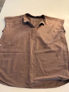 Figs set XS in Taupe top Rafaela Oversized Scrub Top bottom Zamora joggers XS